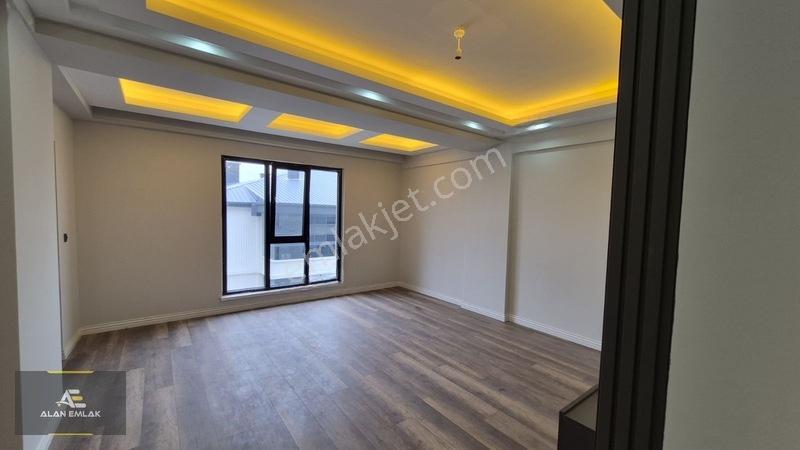 Atakent Aydınlar Grandhıll Sit.lüks Mutfakayrı 0 Satılık 2+1dair — fotoğraf 5