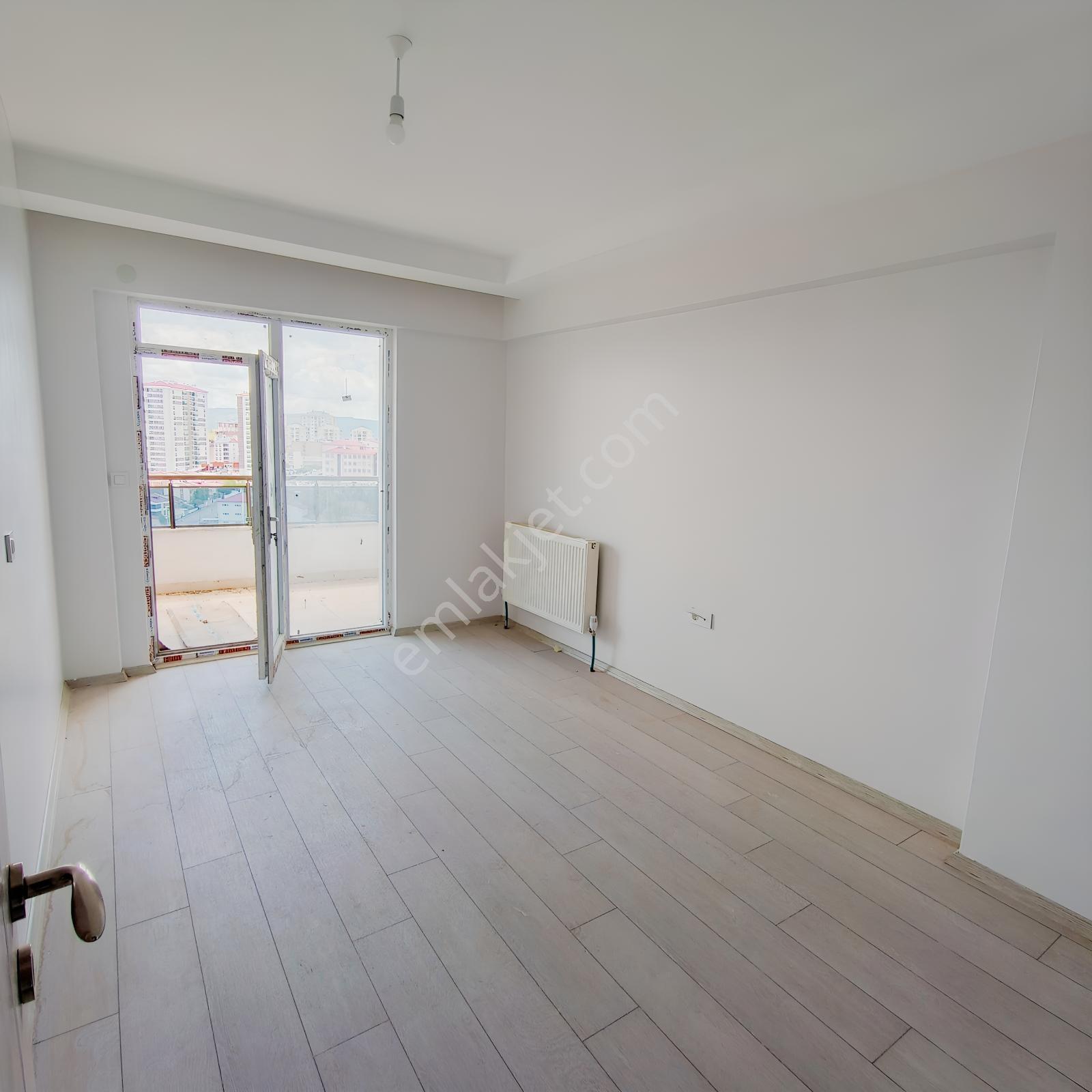 C.k.dan Güney Cephe Site İçinde Satılık 3+1 Daire — fotoğraf 29