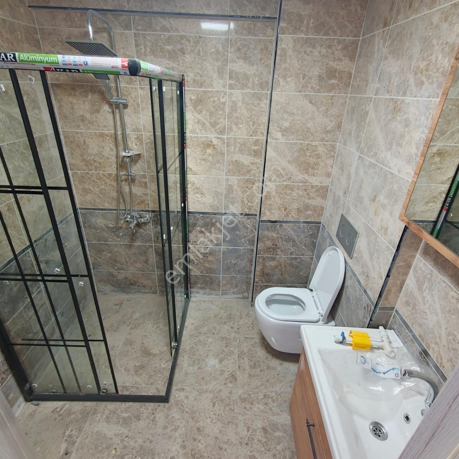 C.k.dan Güney Cephe Site İçinde Satılık 3+1 Daire — fotoğraf 32
