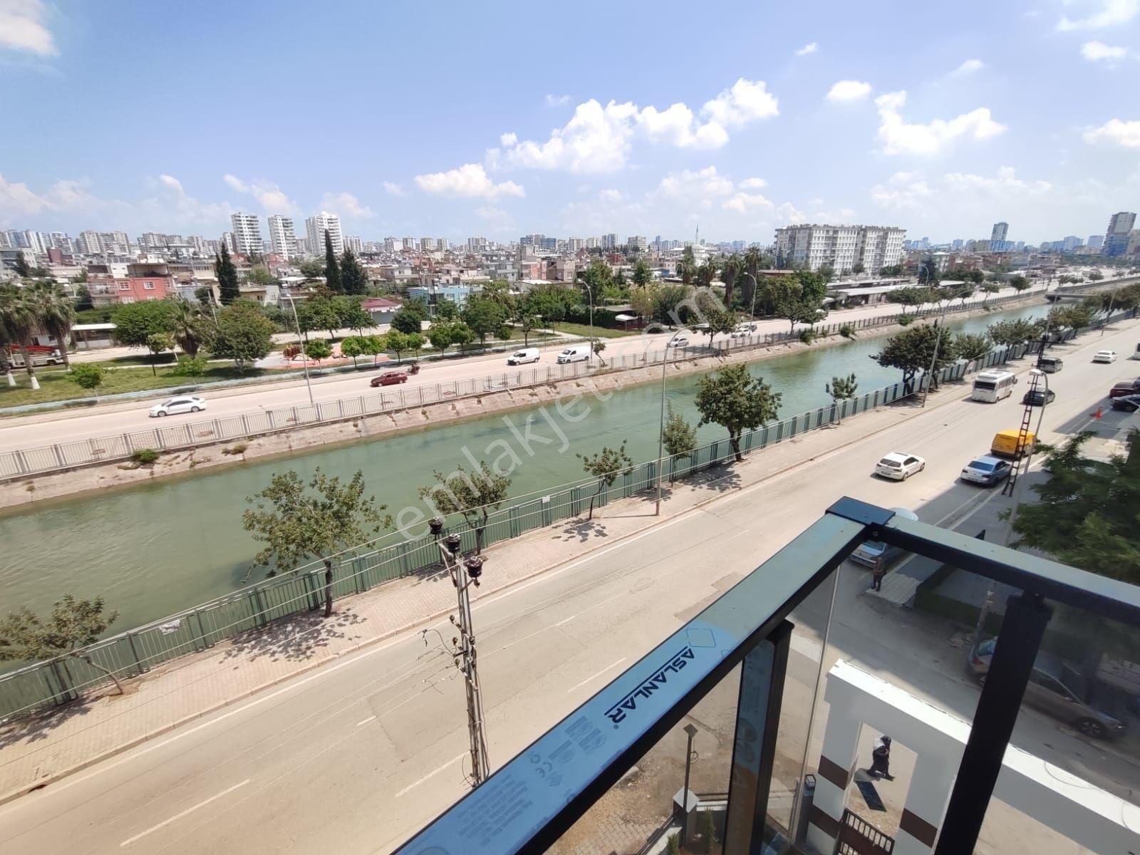 Kıyıboyu Blvr Üzeri Site İçi 2+1 Ç.bnyolu Geniş Oturumlu Satılık — fotoğraf 9