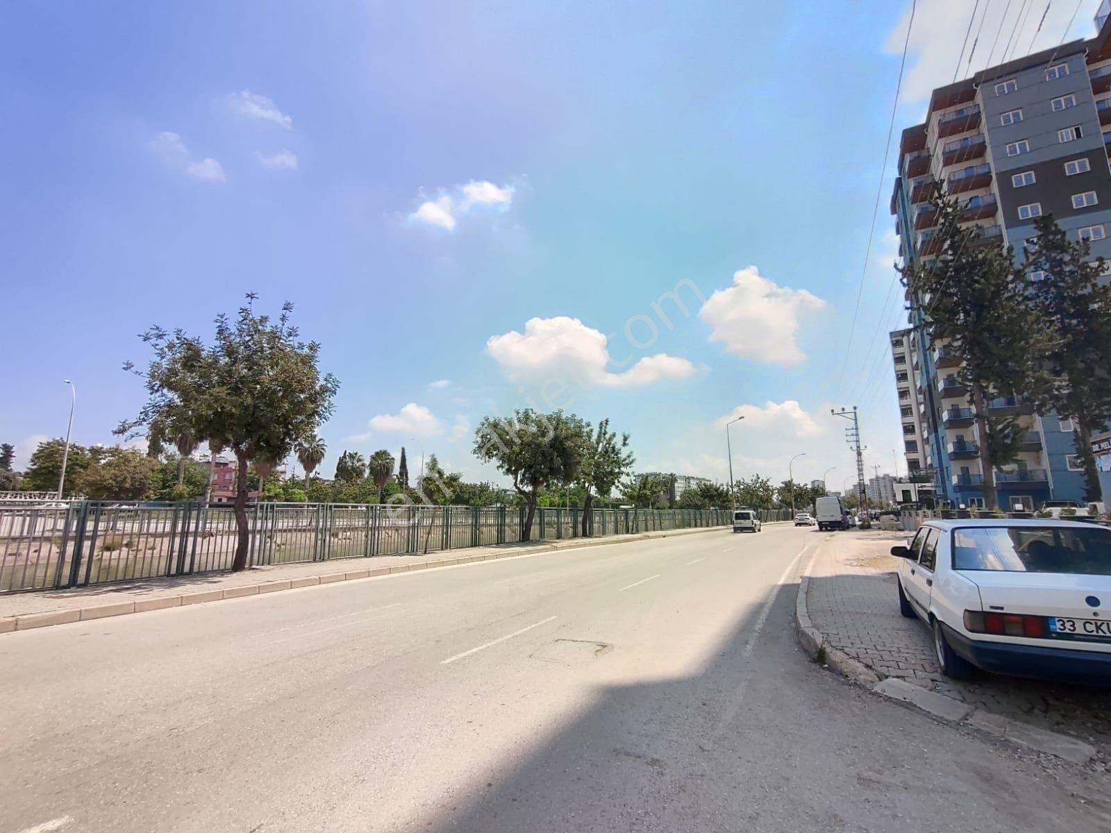 Kıyıboyu Blvr Üzeri Site İçi 2+1 Ç.bnyolu Geniş Oturumlu Satılık — fotoğraf 24