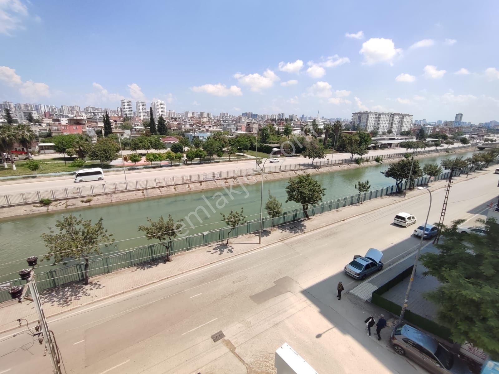 Kıyıboyu Blvr Üzeri Site İçi 2+1 Ç.bnyolu Geniş Oturumlu Satılık — fotoğraf 26