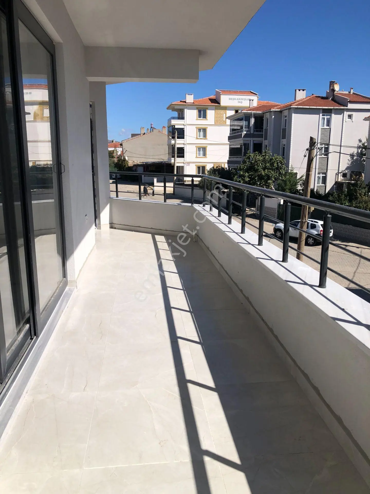 Şarköy De Işık Emlaktan Camikebir Mah De 2+1 98 M2 Daire — fotoğraf 4