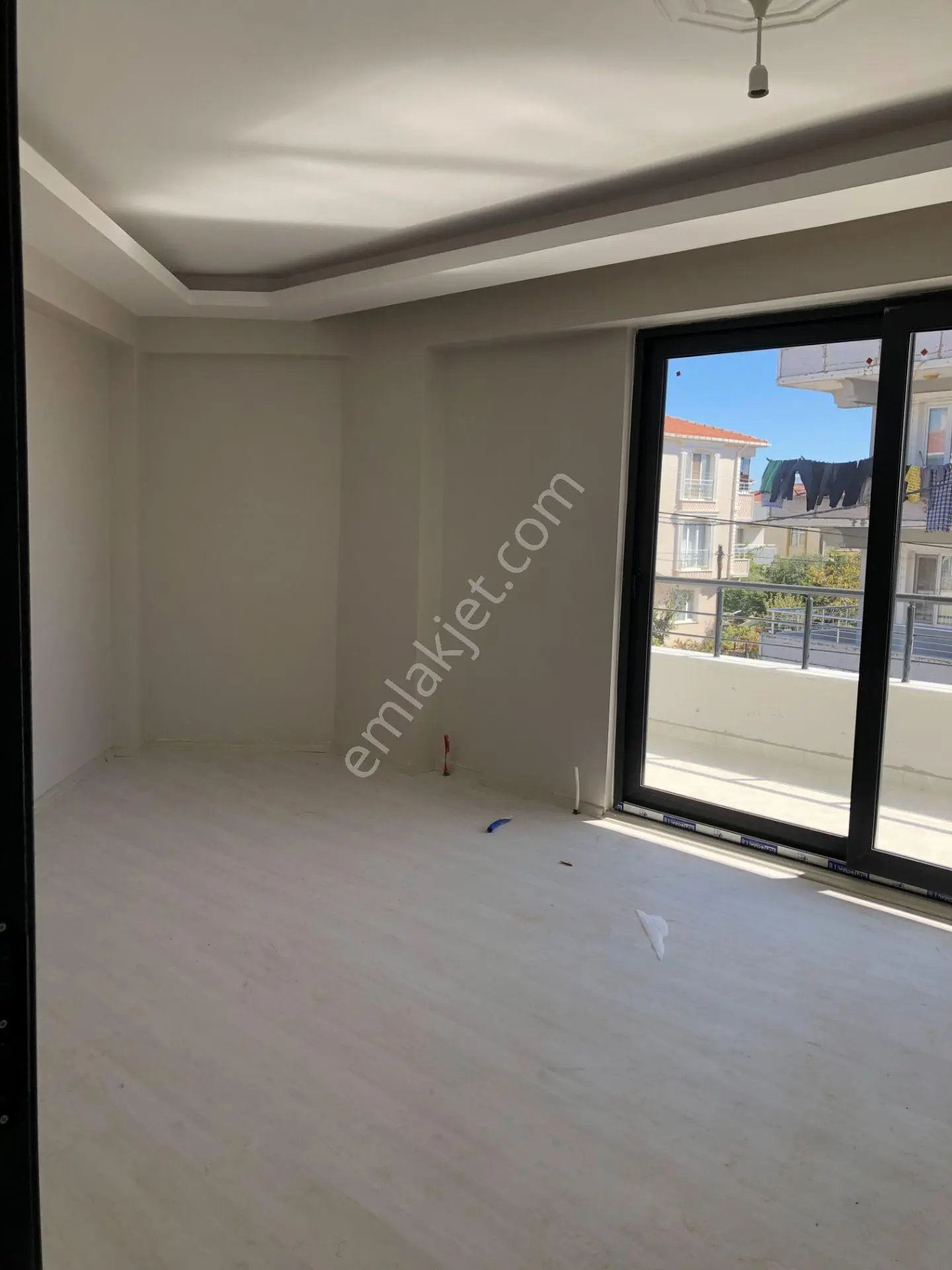 Şarköy De Işık Emlaktan Camikebir Mah De 2+1 98 M2 Daire — fotoğraf 10