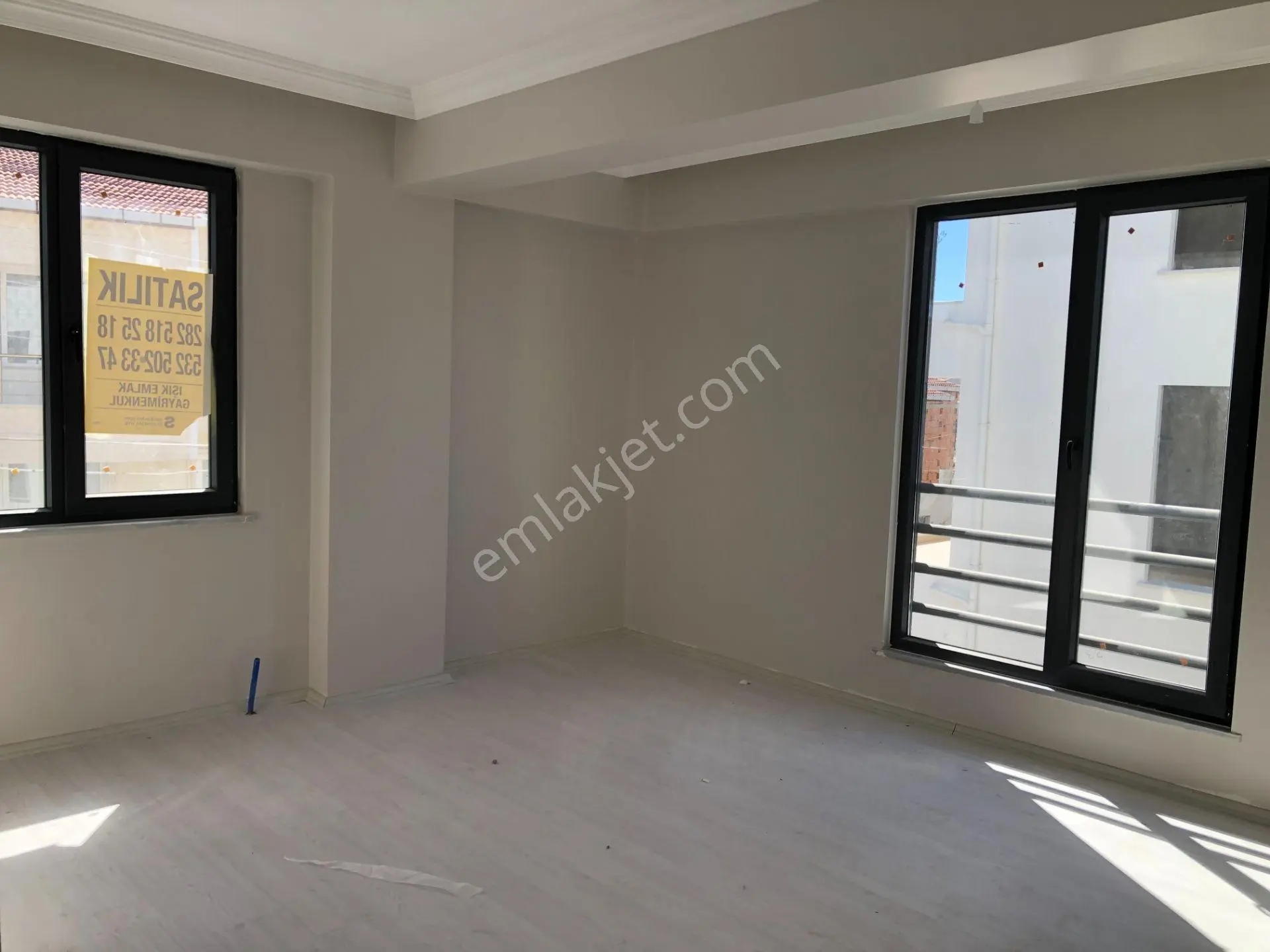 Şarköy De Işık Emlaktan Camikebir Mah De 2+1 98 M2 Daire — fotoğraf 11