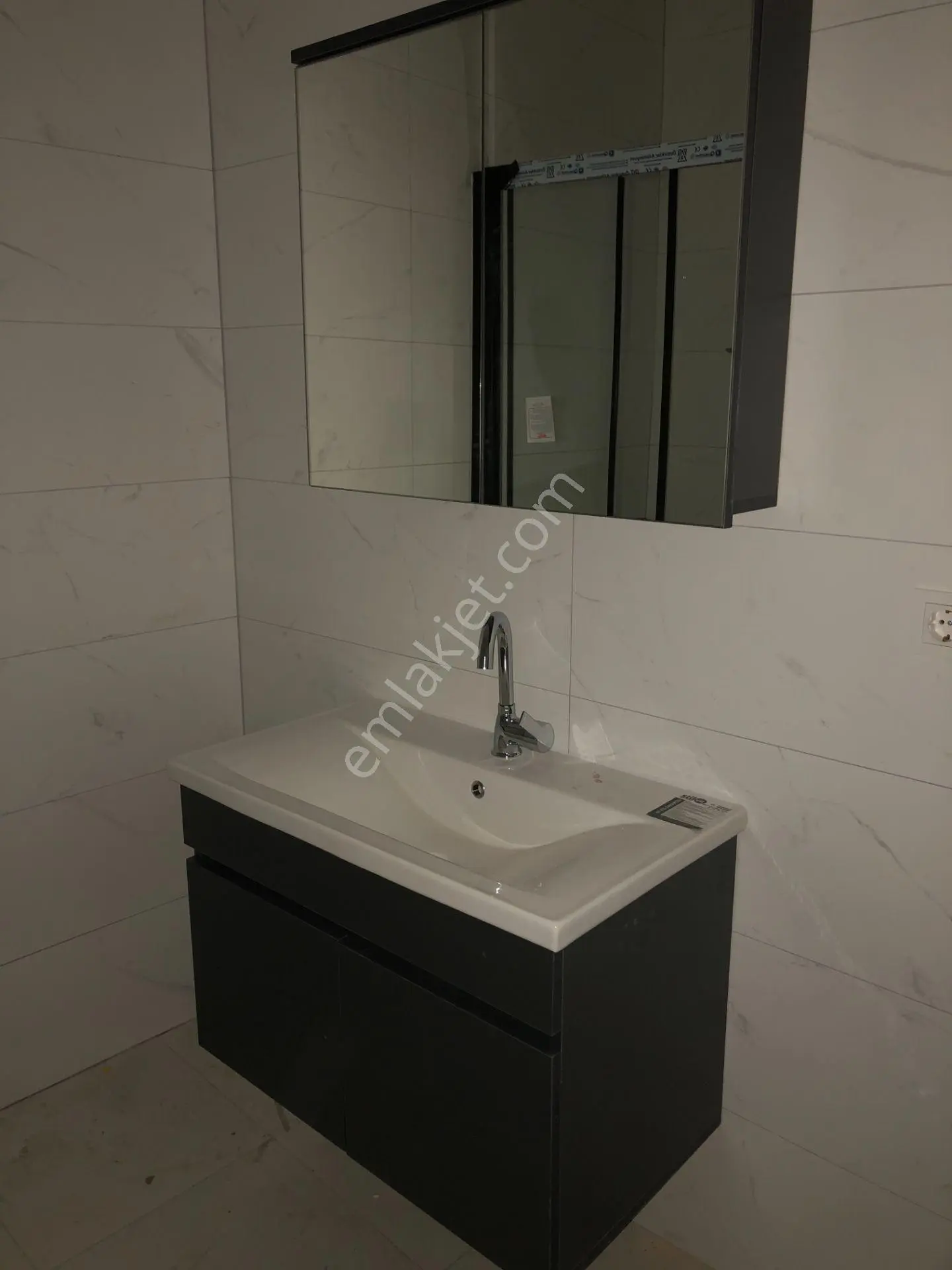 Şarköy De Işık Emlaktan Camikebir Mah De 2+1 98 M2 Daire — fotoğraf 17