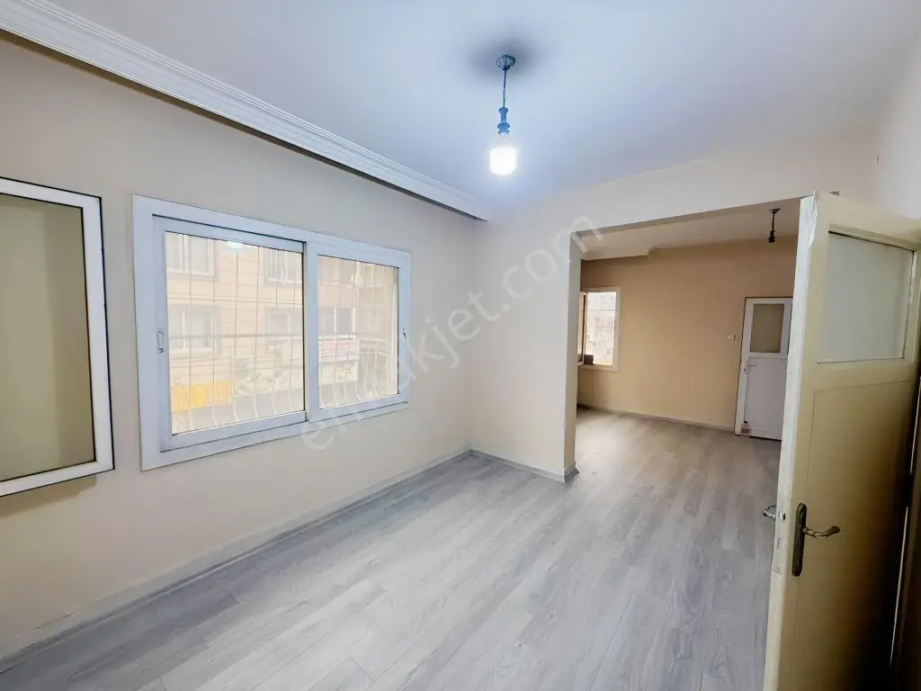 Ergünden Kültürde Cadde Üzeri Satılık Yapılı 3+1 Daire — fotoğraf 3