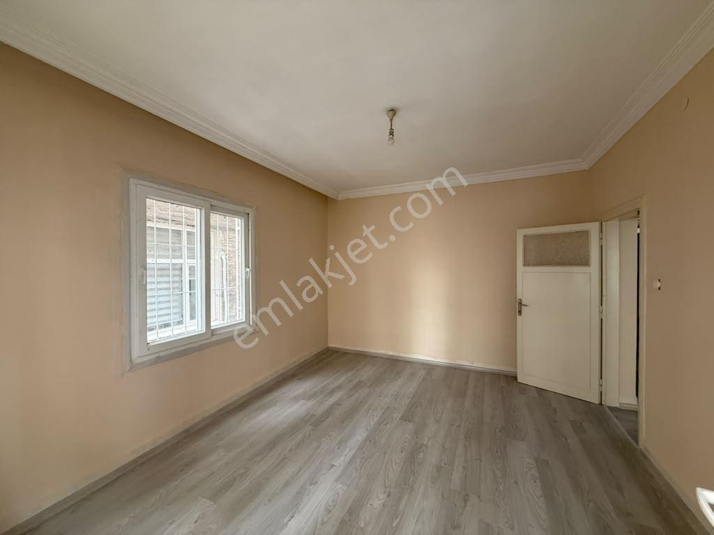 Ergünden Kültürde Cadde Üzeri Satılık Yapılı 3+1 Daire — fotoğraf 12