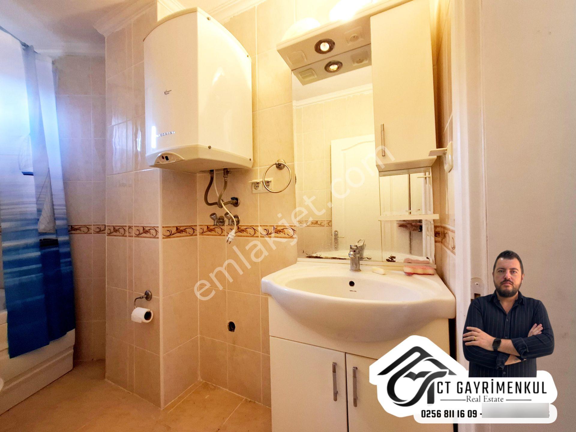 Didim'de Satılık 1+1 Site İçerisinde Havuz Manzaralı Ön Cephe Fırsat Daire ! — fotoğraf 14