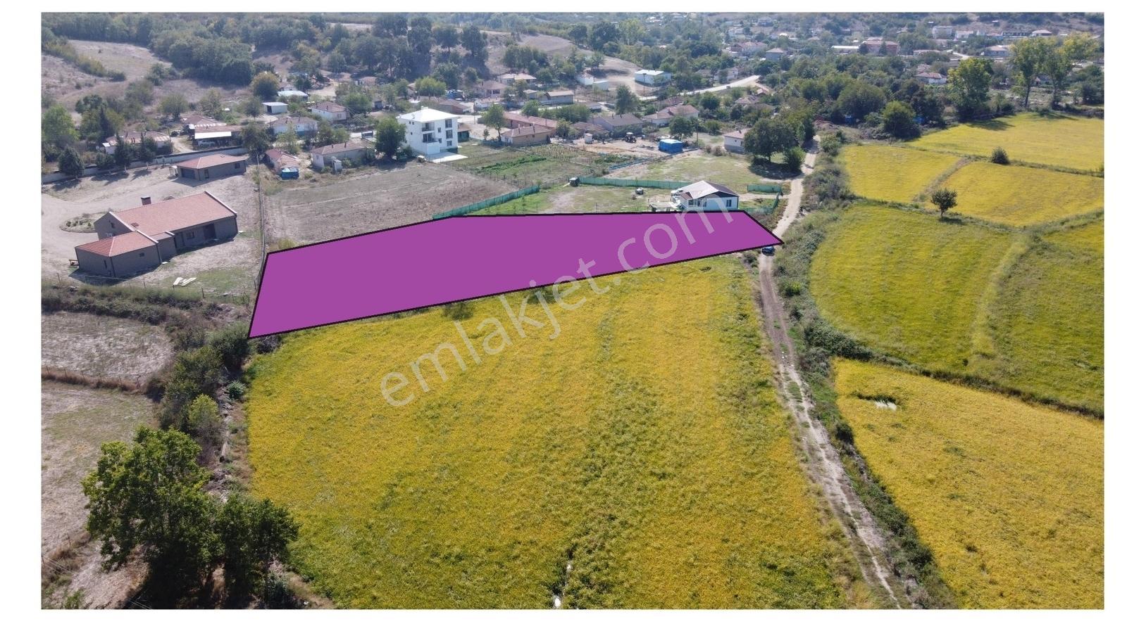 Turyap'tan Edirne Uzunköprü Başagıl Köyün De 1.585.66m2 Arsa — fotoğraf 3