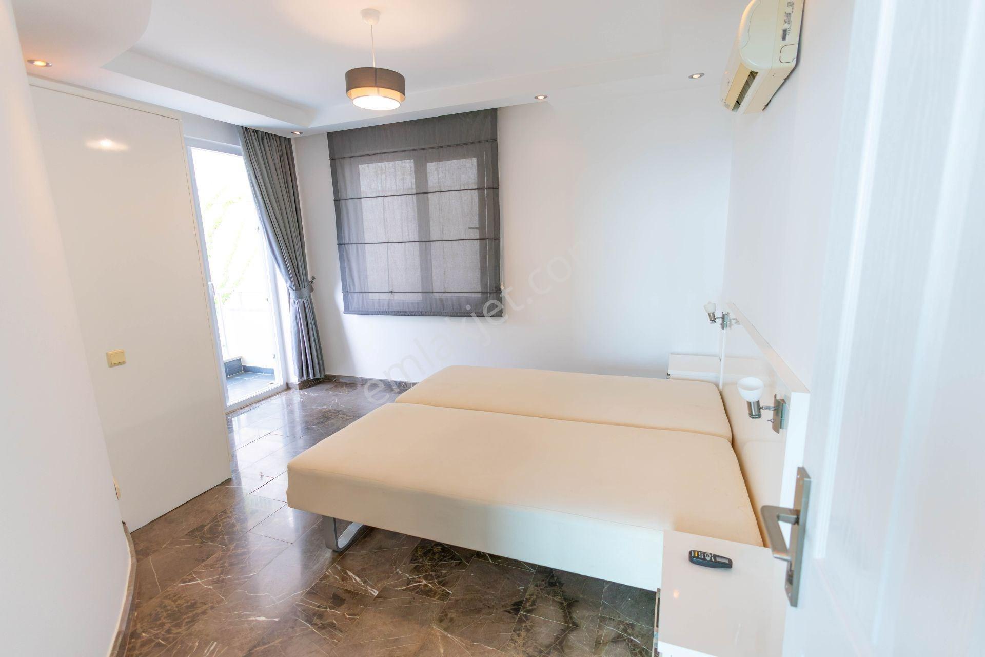 Alanya Tepe’de Panoramik Deniz Manzaralı Özel Havuzlu Lüks 4+1 Müstakil Villa — fotoğraf 11