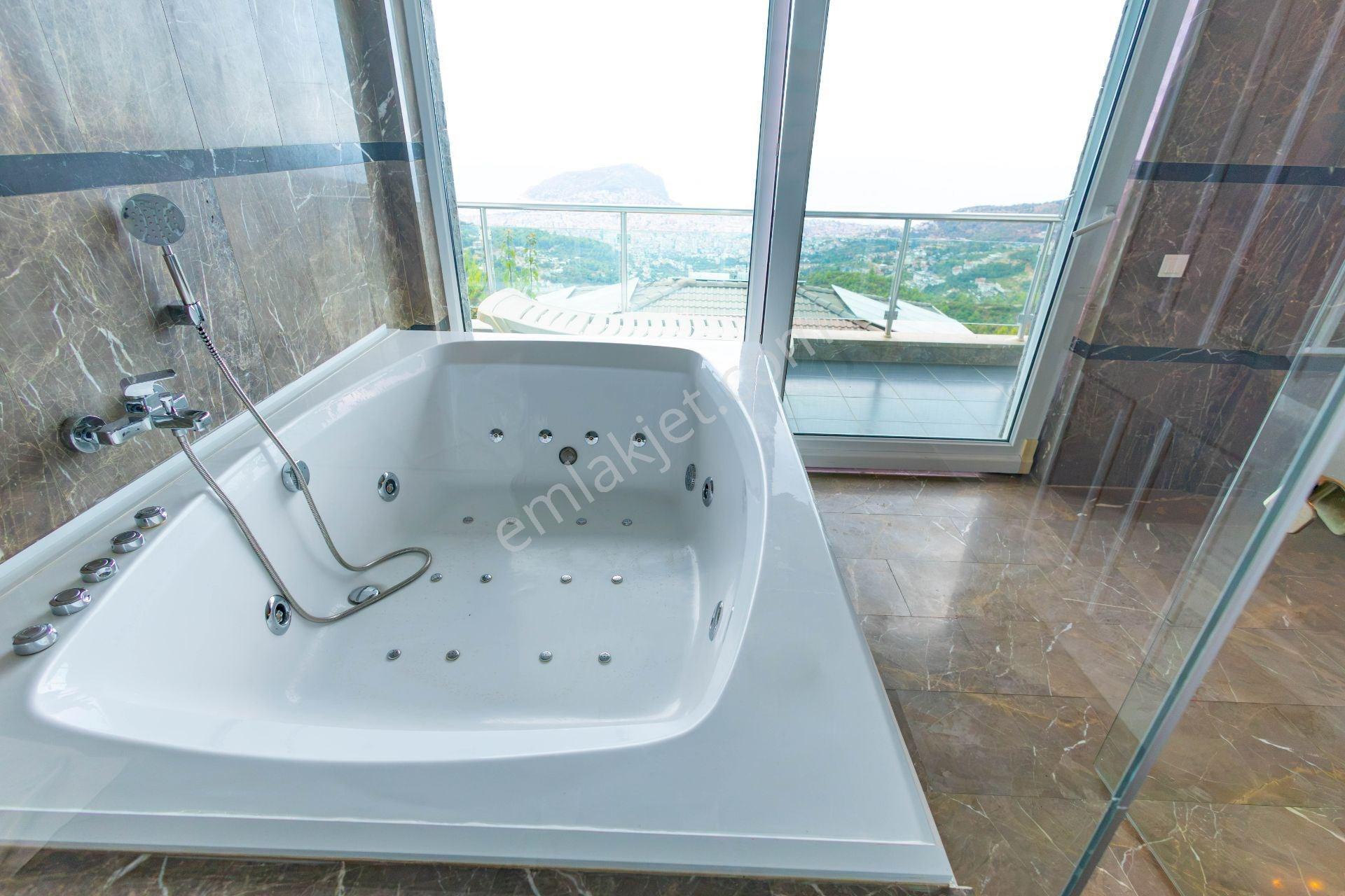 Alanya Tepe’de Panoramik Deniz Manzaralı Özel Havuzlu Lüks 4+1 Müstakil Villa — fotoğraf 15