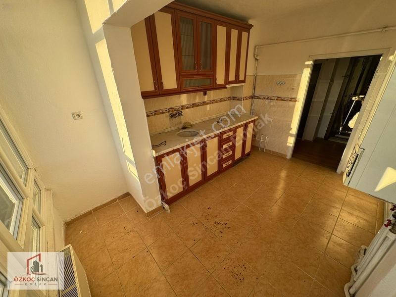 Özkoç'tan Mareşal'de 3+1 Geniş M2 Arakat Satılık Daire — fotoğraf 3