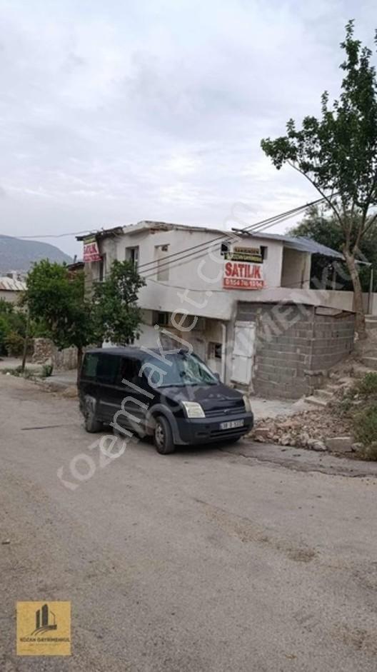Kozan Gayrimenkul'den Mahmutluda 2 Katlı Bakımlı Müstakil Ev — fotoğraf 2