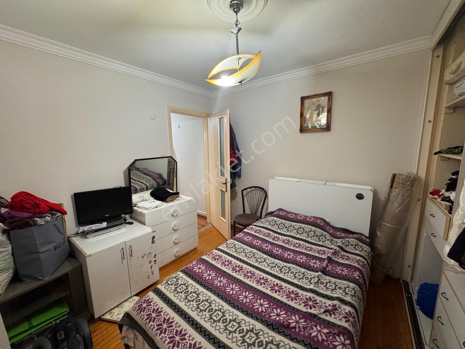 Karşıyaka Alaybeyde 3+1 Satılık Daire — fotoğraf 10