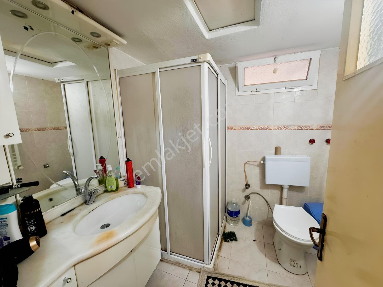 Karşıyaka Alaybeyde 3+1 Satılık Daire — fotoğraf 14