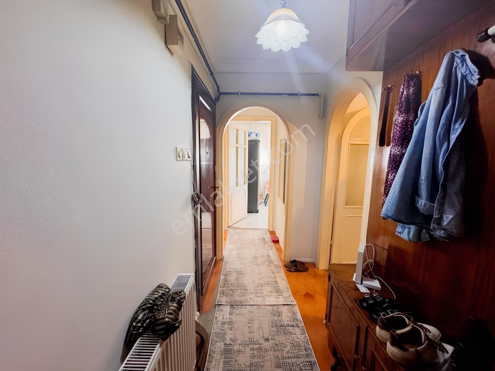 Karşıyaka Alaybeyde 3+1 Satılık Daire — fotoğraf 19