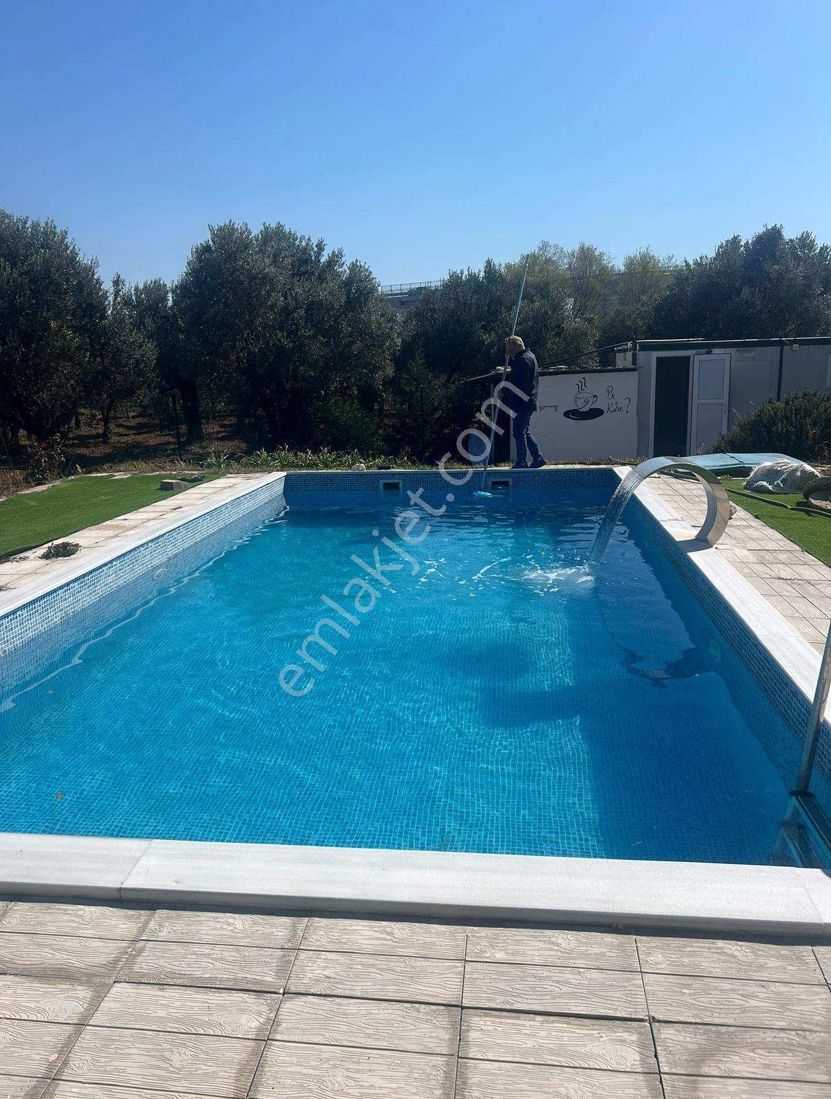 Dayıoğlu Mahallesinde Villa Konseptinde Yüzme Havuzlu 3+1 — fotoğraf 7