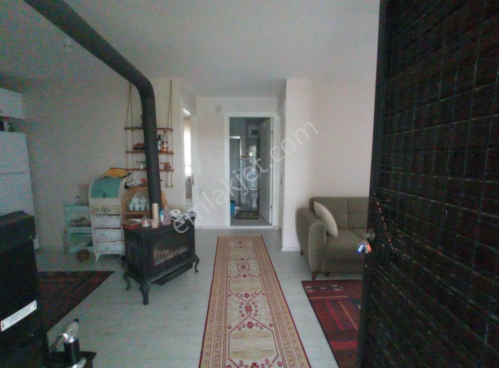 Dayıoğlu Mahallesinde Villa Konseptinde Yüzme Havuzlu 3+1 — fotoğraf 21