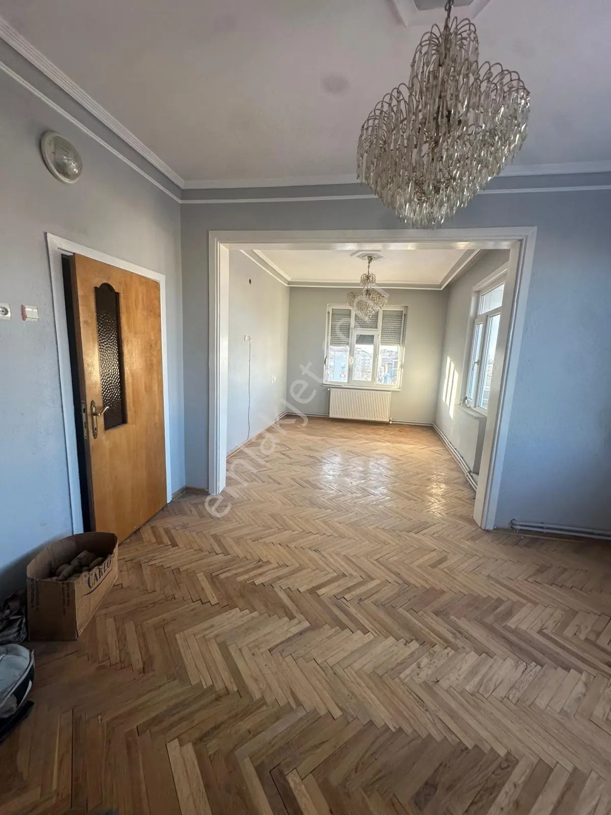 Çarşının Kalbi Tahsin Ünal Mahallesinde 2+1 Satılık Daire — fotoğraf 2