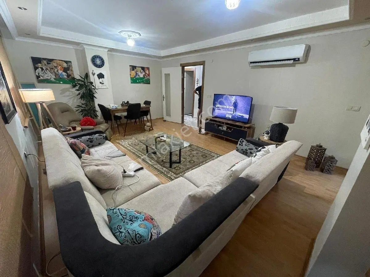 Konyaaltı Hurma'da Havuzlu Güvenlikli 3+1 Satılık Daire — fotoğraf 2