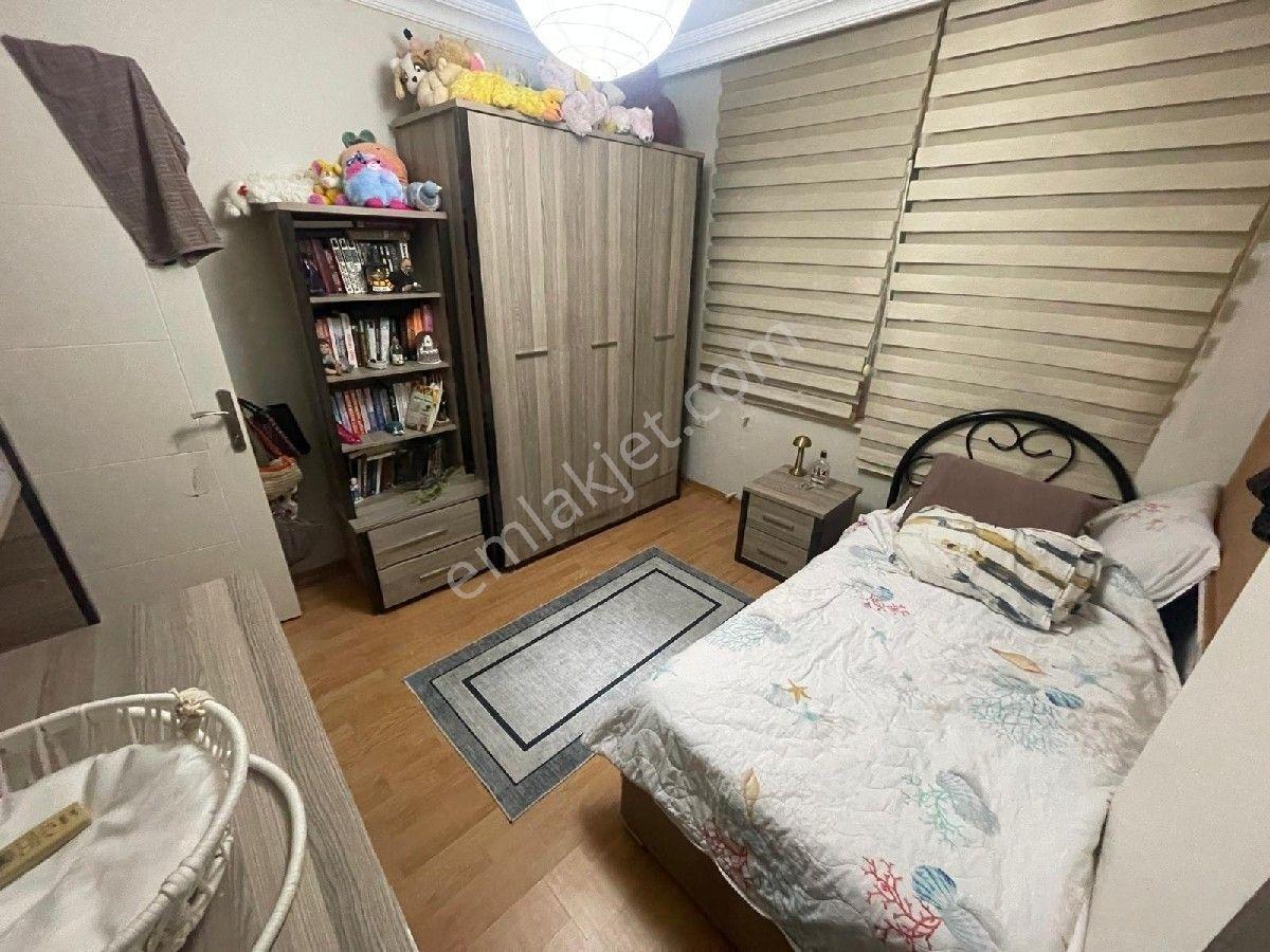 Konyaaltı Hurma'da Havuzlu Güvenlikli 3+1 Satılık Daire — fotoğraf 11