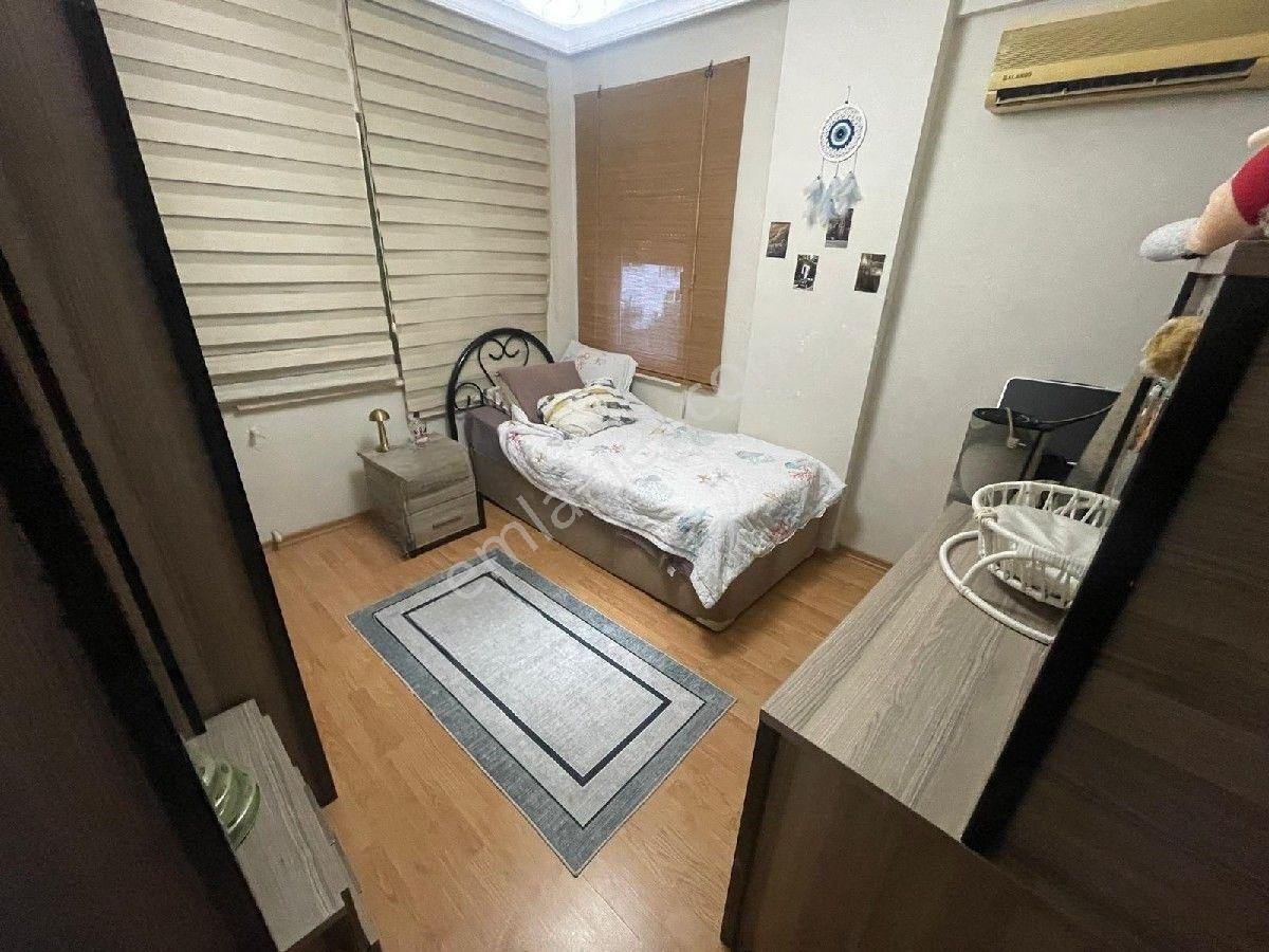 Konyaaltı Hurma'da Havuzlu Güvenlikli 3+1 Satılık Daire — fotoğraf 12