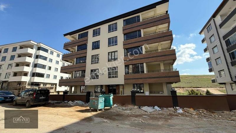 Şelale Park Civarı Satılık 2.5+1 Daire — fotoğraf 2