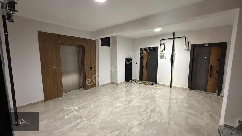 Şelale Park Civarı Satılık 2.5+1 Daire — fotoğraf 4