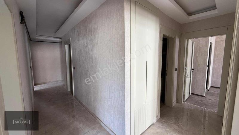 Şelale Park Civarı Satılık 2.5+1 Daire — fotoğraf 17