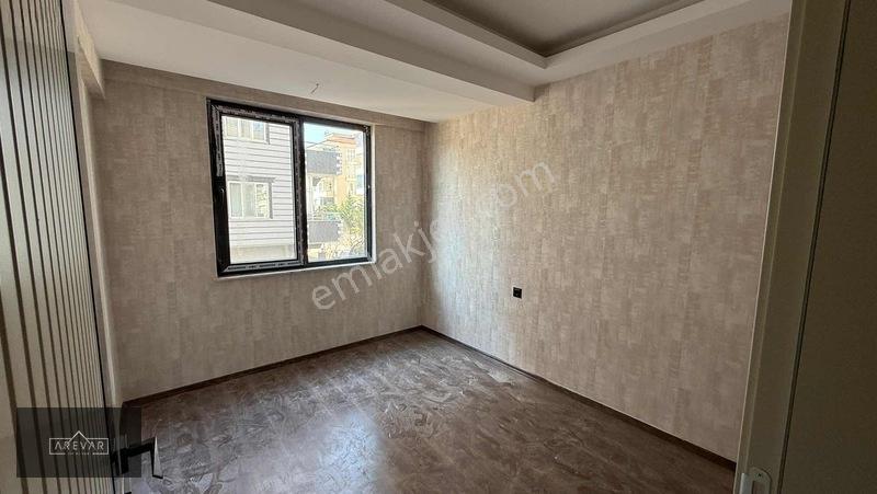 Şelale Park Civarı Satılık 2.5+1 Daire — fotoğraf 32