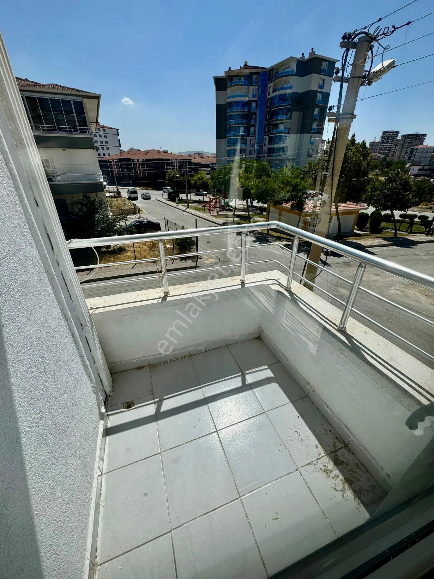 Yılmaz Gayrimenkul'den Malazgirt Mah. 3+1 Full Yapılı Kupon Daire — fotoğraf 17