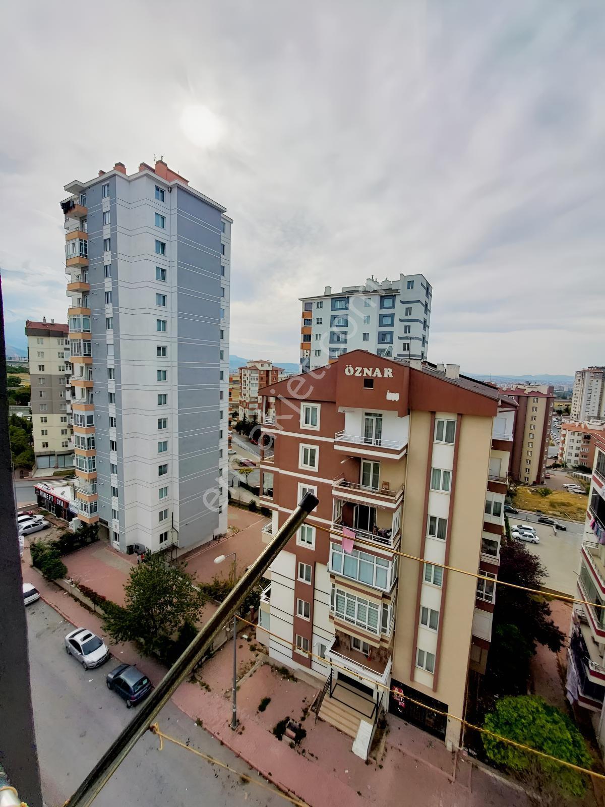 Şirintepe Mahallesinde 3+1 Ferah Aydınlık Satılık Daire — fotoğraf 3