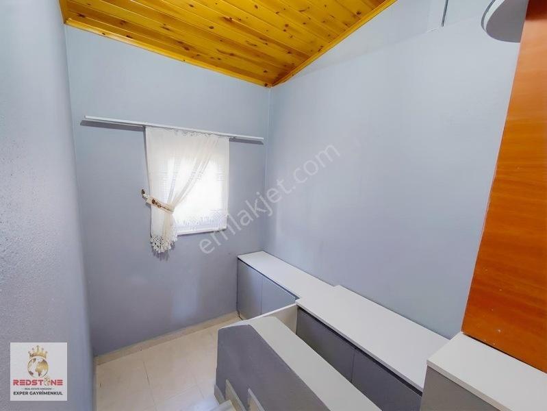Müstakil Girişli Denize Yürüme Mesafesinde 2+1 Ev — fotoğraf 11