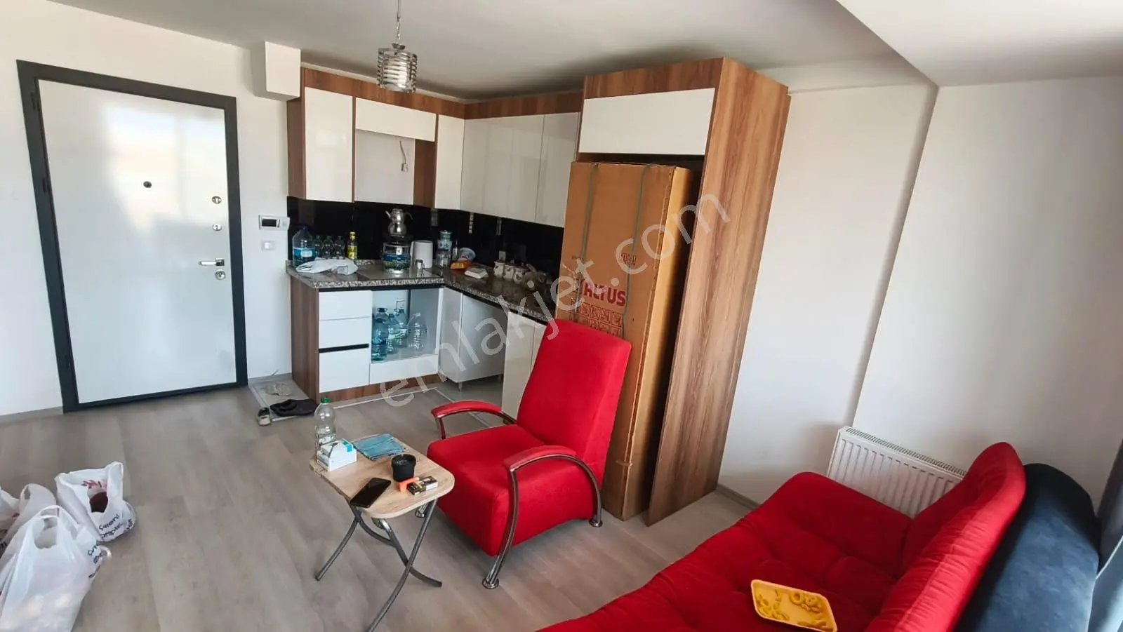 Yeni Cimşitte Satılık 1+1 Satılık Daire