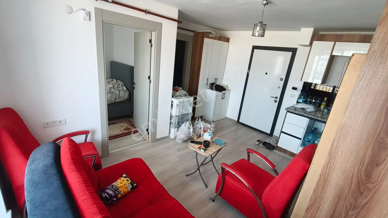 Yeni Cimşitte Satılık 1+1 Satılık Daire — fotoğraf 2