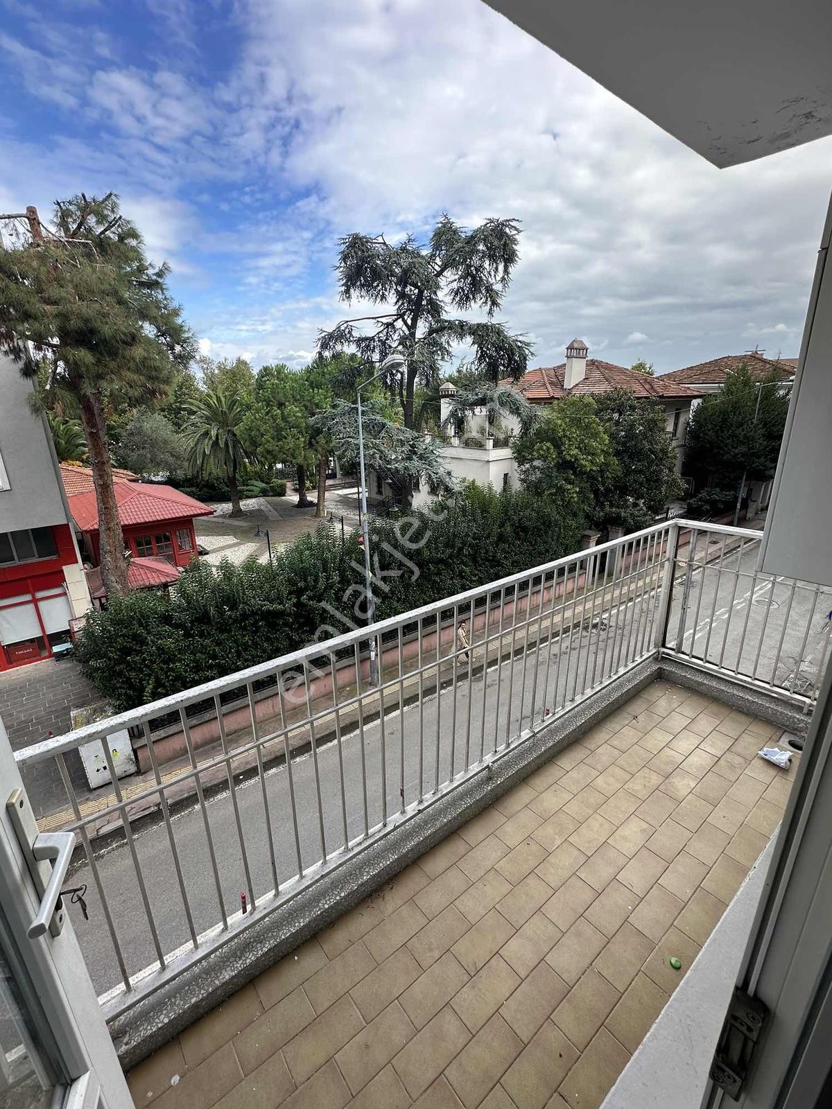 Deneyim'den Shell Kavşağı Yakını Caddeye Cephe 3+1 Ofis & Daire — fotoğraf 9