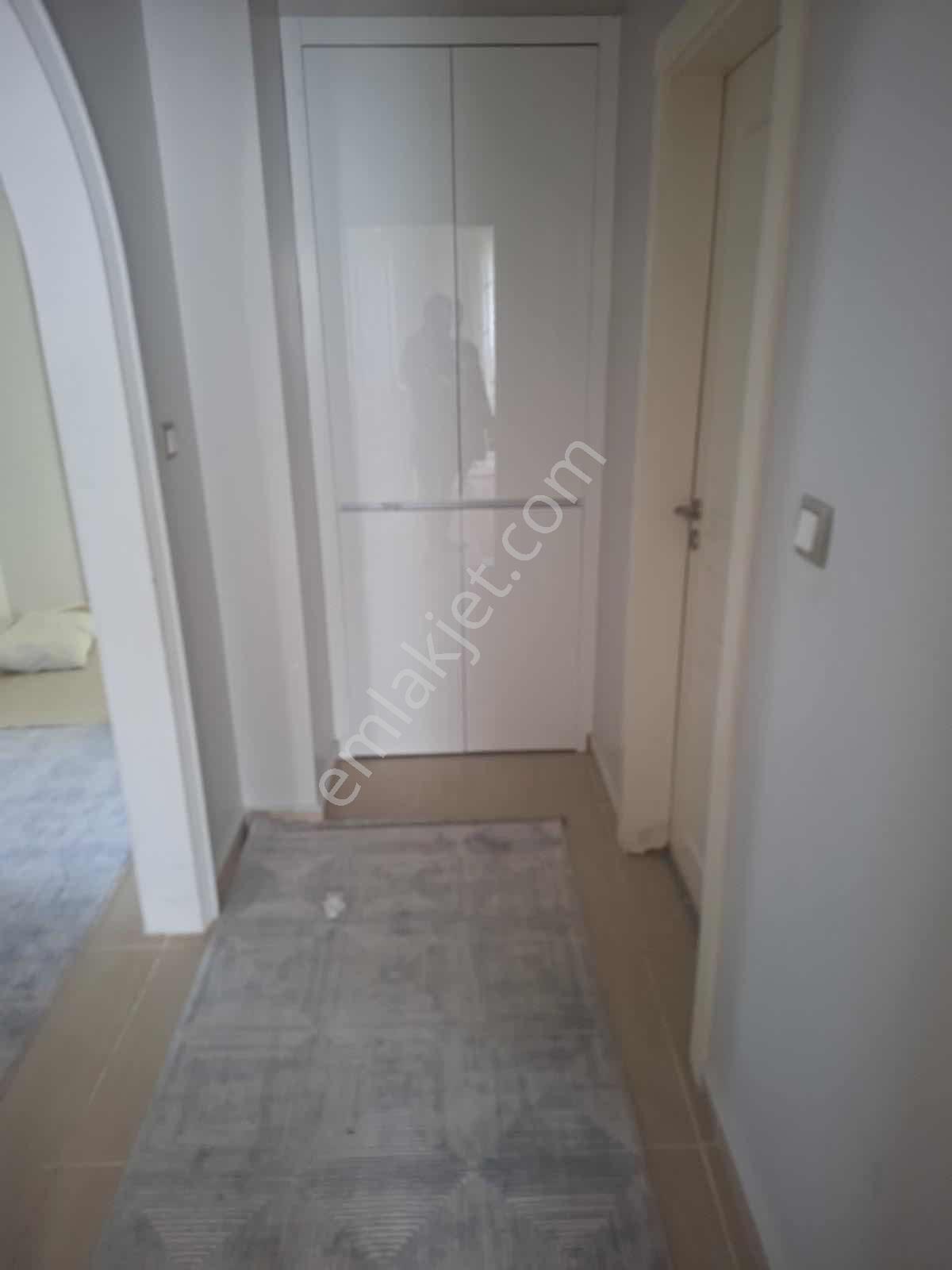 Mavi Emlaktan Ereyli Kapıda 40m Yolda Satılık 3+1 Daire — fotoğraf 7