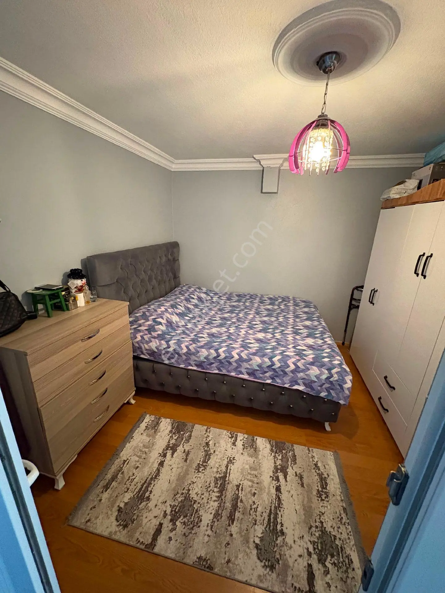 Üzmez Gayrimenkul'den Ful Tadilatlı Satılık 2+1 — fotoğraf 8