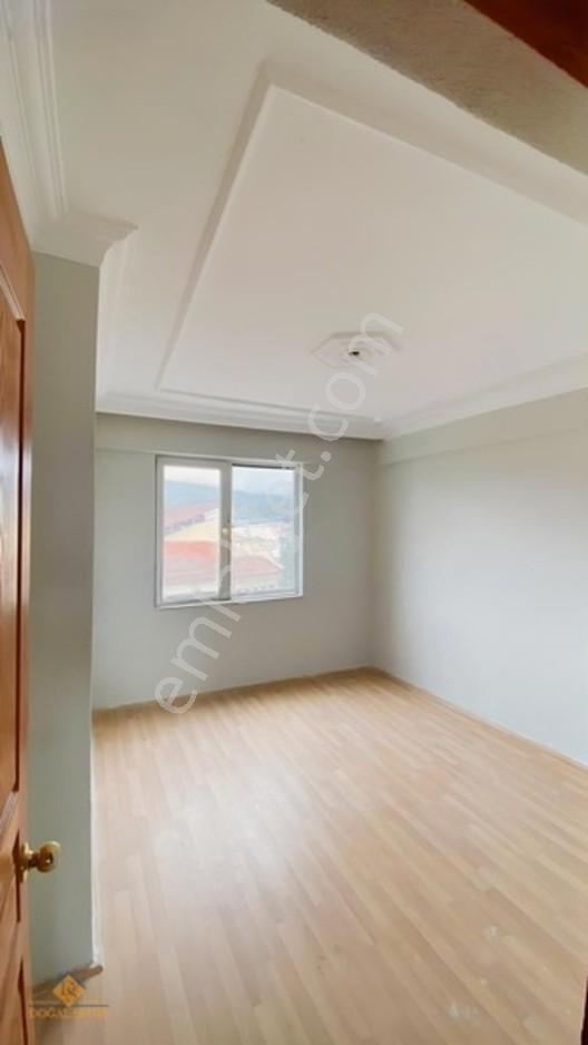 Kurtuluş Mahallesinde Akhisar Caddesi Üzerinde 2+1 Satılıkdaire — fotoğraf 9