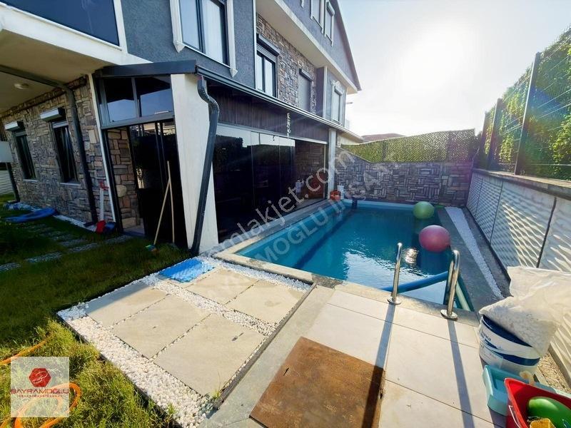 Kocaali'de Denize Sıfır Müstakil Tripleks Villa — fotoğraf 3