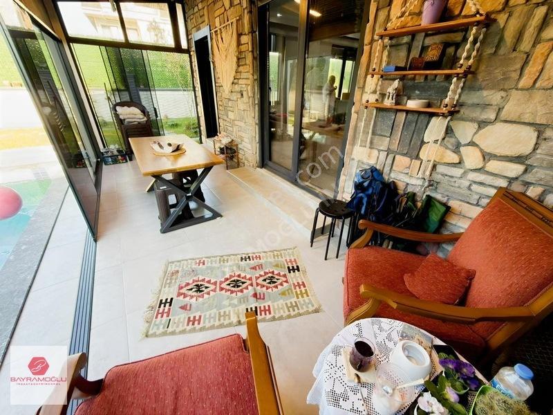 Kocaali'de Denize Sıfır Müstakil Tripleks Villa — fotoğraf 5