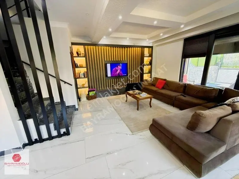 Kocaali'de Denize Sıfır Müstakil Tripleks Villa — fotoğraf 14