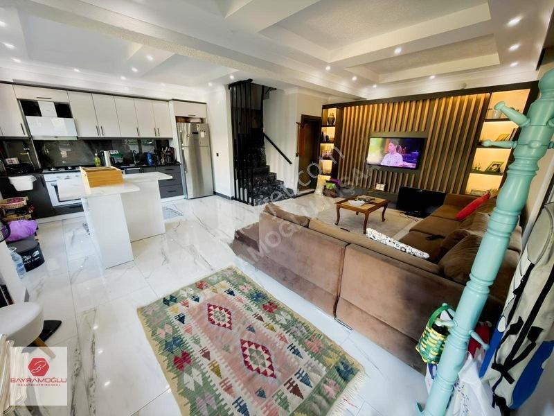 Kocaali'de Denize Sıfır Müstakil Tripleks Villa — fotoğraf 15