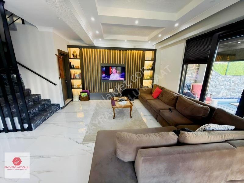 Kocaali'de Denize Sıfır Müstakil Tripleks Villa — fotoğraf 16