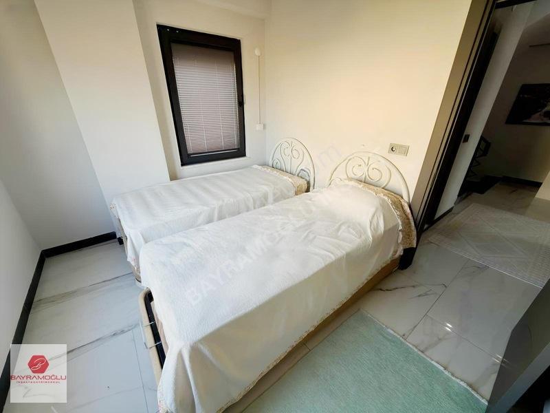 Kocaali'de Denize Sıfır Müstakil Tripleks Villa — fotoğraf 27