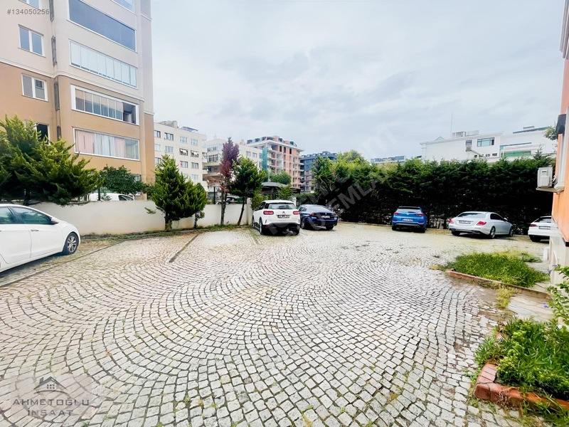 Batı Mahallesi Sahil Rezidans Sitesinde Havuzlu Kiralık 3+1 — fotoğraf 8
