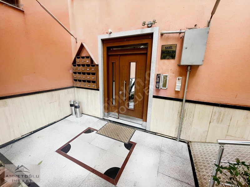 Batı Mahallesi Sahil Rezidans Sitesinde Havuzlu Kiralık 3+1 — fotoğraf 9