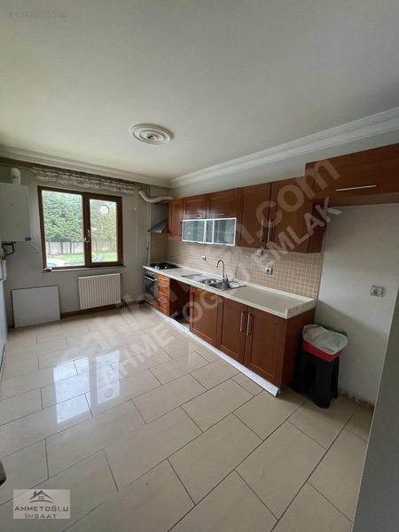 Batı Mahallesi Sahil Rezidans Sitesinde Havuzlu Kiralık 3+1 — fotoğraf 15