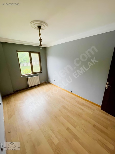 Batı Mahallesi Sahil Rezidans Sitesinde Havuzlu Kiralık 3+1 — fotoğraf 20
